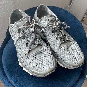 Under Armour Speedform Sneakers